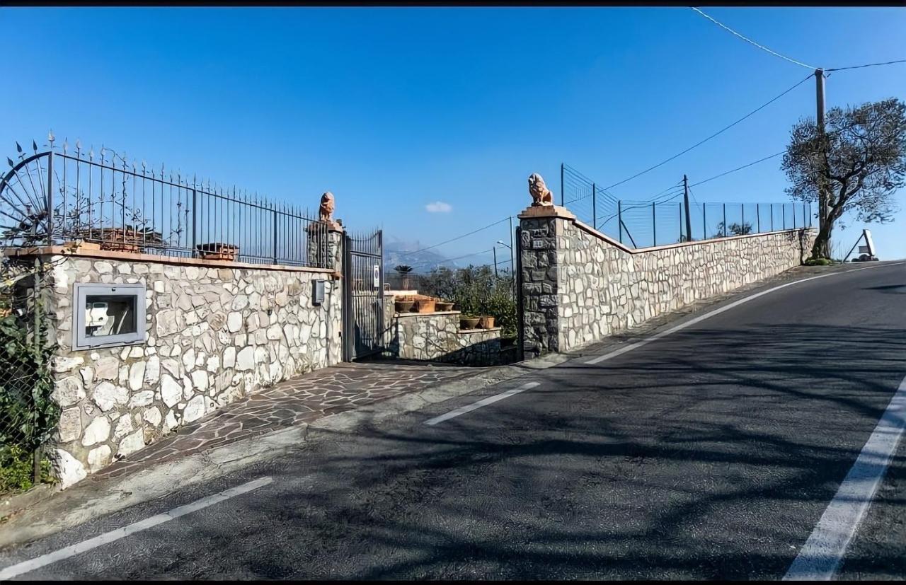 Villa Due Golfi Colli di Fontanelle ภายนอก รูปภาพ